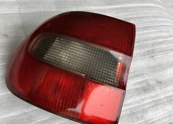 Volvo v40 LAMPA TYŁ TYLNA LEWA