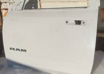 DODGE RAM 2500  DRZWI LEWE KIEROWCY DŁUGIE DO POJEDYŃCZA KABINA IV i  V GEN