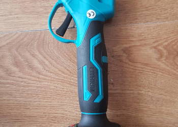 Sekator ogrodowy do baterii makita