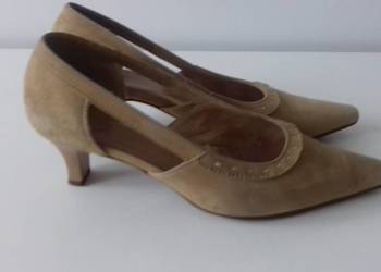 Buty damskie czółenka „Högl”, na obcasie, do sprzedania