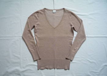 Camaieu 36/S 38/M Beżowy sweterek dekolt w serek