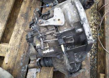 SKRZYNIA BIEGÓW RENAULT LAGUNA II 1.9 DCI 8200065323