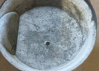 Tłok fiat 125p 77,0