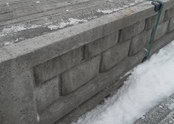 Płyta betonowa do ogrodzeń- podmurówka 25x241cm