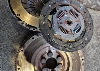 sprzęgło komplet tarcza koło docisk 1.6 benzyna Golf V leon II audi a3