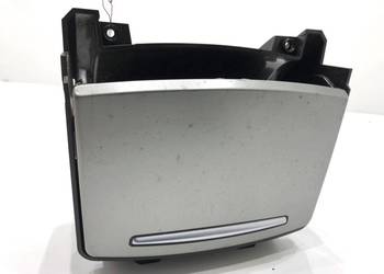 UCHWYT NA NAPOJE AUDI A6 C6 4F1862533C 04-11 Sedan/Limuzyna KUBKI