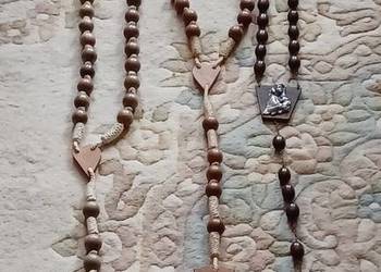 Różańce 160dlugi 160 dlugi 156dlugi i różaniec zakonnika z ciężkim Krzyżem