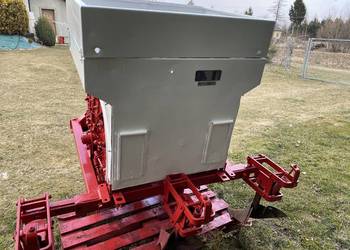 Sadzarka do ziemniaków jak nowa