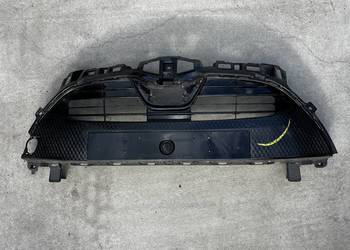 Atrapa grill Toyota Yaris IV 53101-0DB60 53111-0DD70