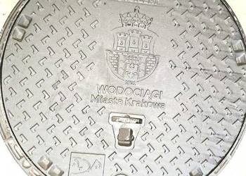 Żeliwny właz drogowy TWINO Herb Krakowa D400 FI600 Fabrycznie Nowy 2 szt.
