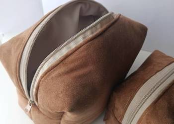 Kosmetyczka duża welur brązowa handmade zestaw