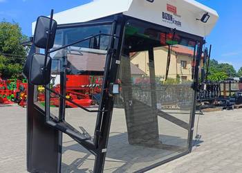 Kabina do kombajnu Bizon Z056 Super Szyszka Szymczak od ręki AGROSTAL