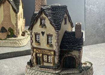 Dom / domek / figura / figurka Murphy's by David Winter