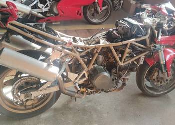 Ducati Super Sport 750 IE