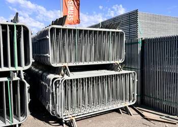Barierka imprezowa oddzielająca stalowa 230 cm