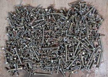 śruby ESKA 10 kg od 6mm do 10mm MIX org DDR śruby ESKA 10 kg od 6mm do 10mm MIX org DDR