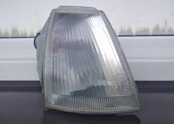 Renault Clio I 1 kierunkowskaz kierunek migacz prawy pasażera oryginał