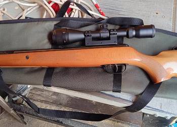 Wiatrówka Crosman Summit 4.5 z luneta Center Point