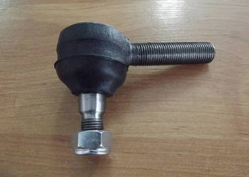 Końcówka drążka lewa/prawa URSUS C 330.