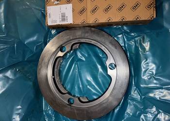 87354150 Tłok płyta hamulca T6. T6000 Maxxum  ORYGINAŁ Nowy
