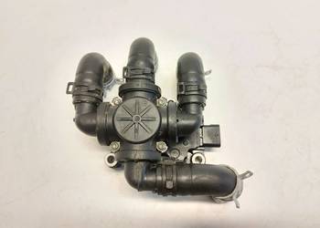 Porsche Taycan GTS 9J1 2023r Rozdzielacz pompa wody 9J1963375Q