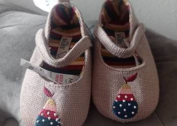 Buciki Mark&Spencer 12 cm beż rozm 6/12 msc