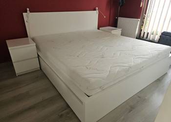 Sprzedam białe łóżko ikea 180 x 200