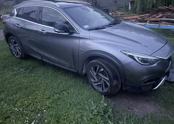 Infiniti QX30
