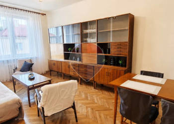 2-pokojowe mieszkanie w centrum Radomia/ul. Jaracza/48,5 m²/3 piętro