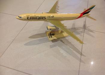 Model Samolotu Emirates A 330-200 Dekoracja