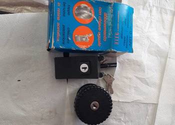 Fiat 126 silver black zestaw korek + zamek klapy