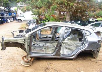 PRÓG SŁUPEK LEWY LEWA BOK NISSAN QASHQAI J11