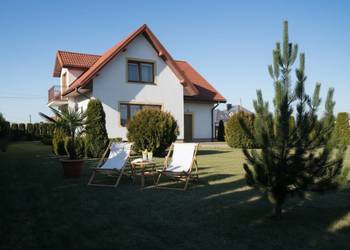 W samym mieście, gotowy do zamieszkania.