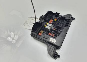 SKRZYNKA BEZPIECZNIKÓW OPEL INSIGNIA A LIFT 2273776603