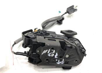 ZAMEK DRZWI PRAWY TYŁ SKODA OCTAVIA III Kombi 5TA839016D