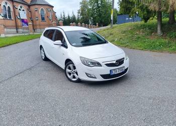 Opel Astra J Sports Tourer 1.4 Turbo 140km 2011r LPG Okazja!
