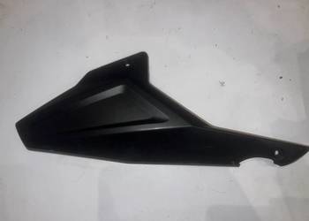 Osłona bok wypełnienie prawe BMW F900 R 2021r K83