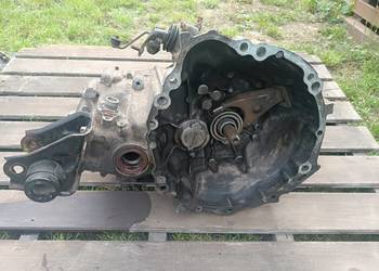 Skrzynia biegów toyota starlet p9