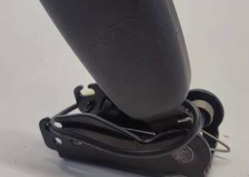 VOLVO V70 III ZAPINKA PASA TYŁ 30697036