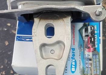 PODUSZKA SKRZYNI FORD COURIER 1839188 ET767M121AC ET767M121AC