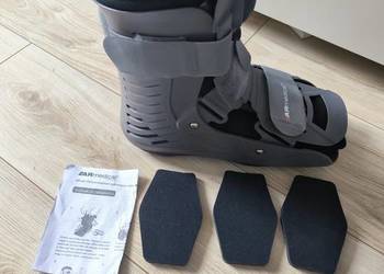 Orteza stopowo-goleniowa z pompką powietrza wysoka ARmedical Walker / But o