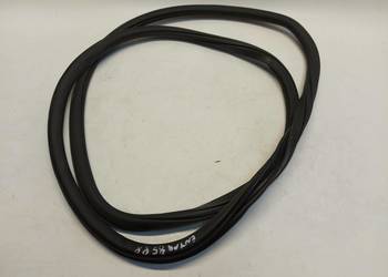 SKODA Enyaq 5LA iV85 Uszczelka drzwi przód prawy