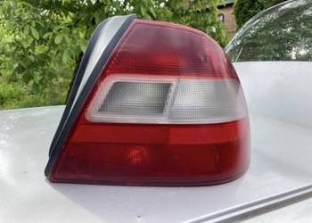 Prawa tylnia lampa Honda civic VI po-lift