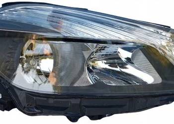 LAMPA REFLEKTOR PRAWY PRZÓD EU MERCEDES W176 A KLASA A1768203961KZ