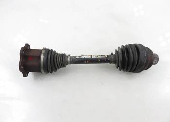 PÓŁOŚ PRAWA PRZEDNIA AUDI A4 B8 2.0 TDI 8K0407271Q