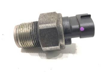 CZUJNIK CIŚNIENIA PALIWA TOYOTA AVENSIS T25 2.0 126KM 03-08 MANOMETR