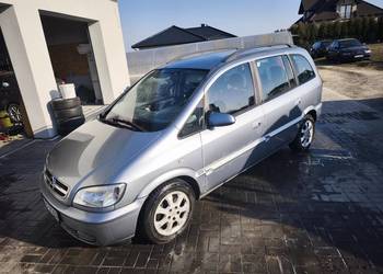 Opel Zafira 2.0 dti 2004r/ klimatronik/  13 lat jeden właściciel
