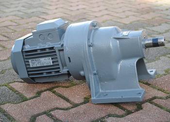 Motoreduktor 1.1kw. 37obr./min..