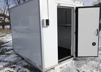 Komora mroźnicza zewnętrzna izotermiczna stacjonarna