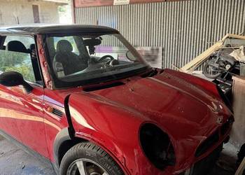 Mini cooper 1.6 benzyna uszkodzony